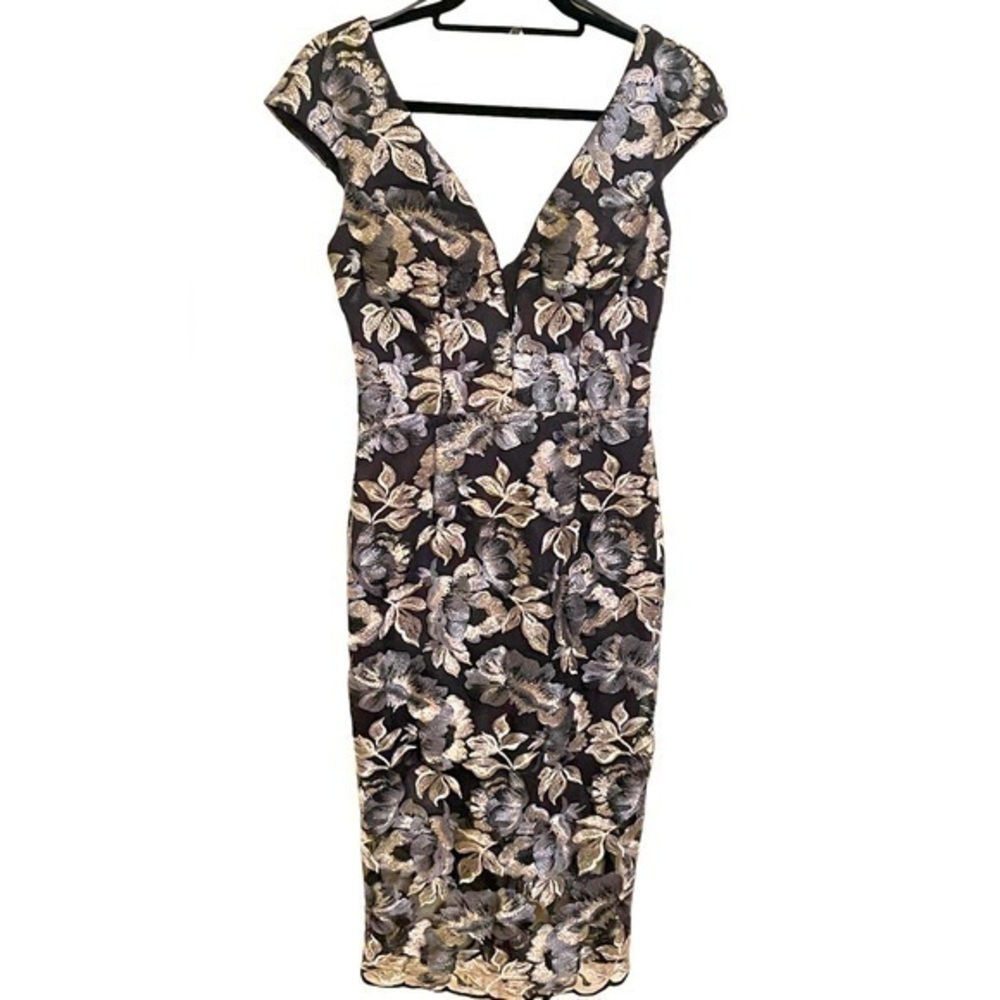 XSCAPE Cocktail Dress Floral Embroidered Metallic Padded Bottom 6 inches unlined - Picture 2 of 10